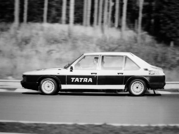 Tatra 623